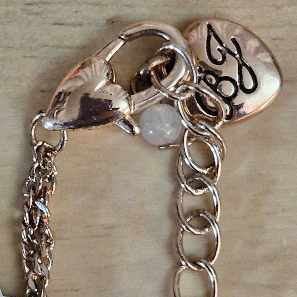 Betsy Johnson bear and bow necklace - Picture 6 of 6